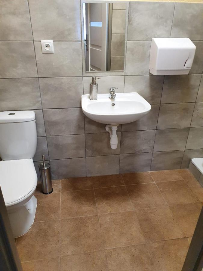 Hostel Zacisze 2 Glubczyce Eksteriør billede
